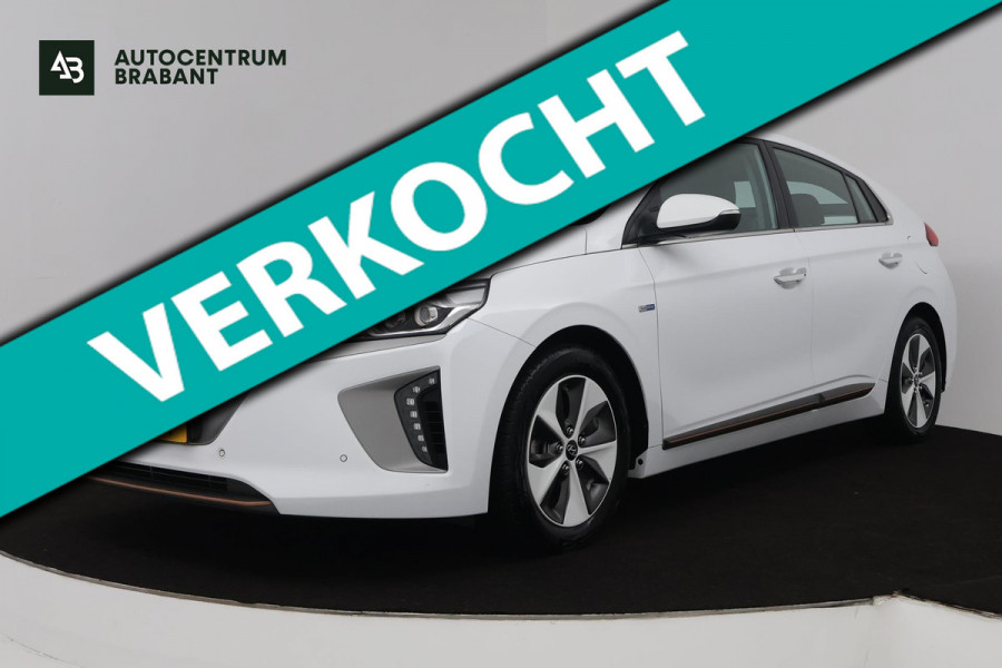 Hyundai IONIQ Premium EV (PANORAMADAK, STOEL/STUUR VERWARMING, CAMERA, ELEKTR STOELEN, NAVIGATIE, PARKEERSENSOREN)
