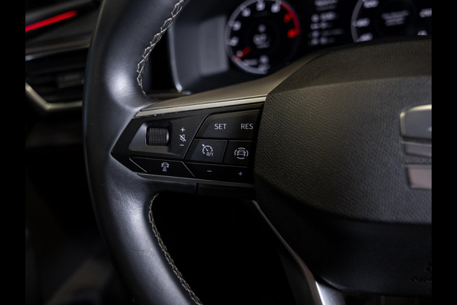 Seat Leon 1.5 TSI Style Ultimate Edition / 150pk / Keyless / Stoel en stuurverwarming /