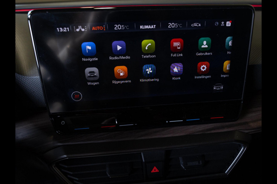 Seat Leon 1.5 TSI Style Ultimate Edition / 150pk / Keyless / Stoel en stuurverwarming /