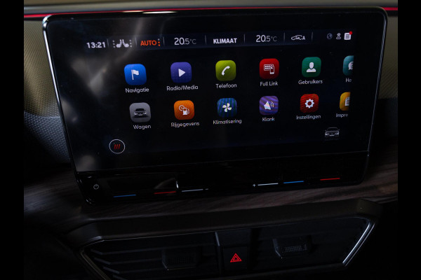 Seat Leon 1.5 TSI Style Ultimate Edition / 150pk / Keyless / Stoel en stuurverwarming /