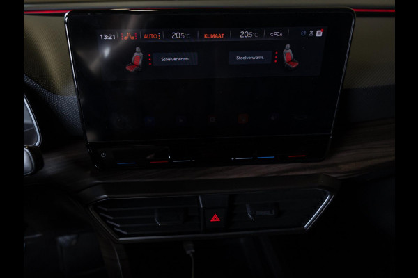 Seat Leon 1.5 TSI Style Ultimate Edition / 150pk / Keyless / Stoel en stuurverwarming /