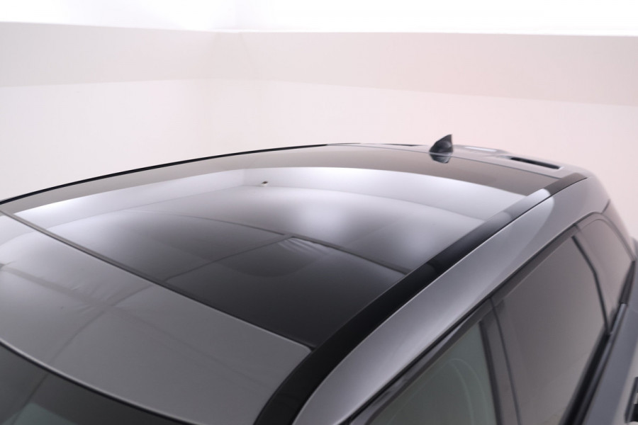 Land Rover Range Rover Velar 2.0 P400e Panorama 360graden, Climate,