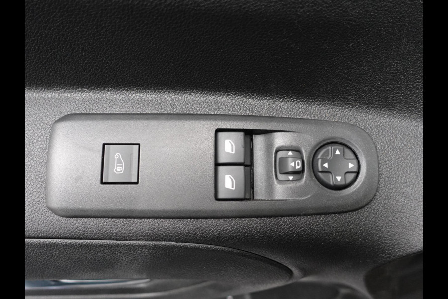 Opel Combo 1.5 BlueHDi 130 S&S L2 Apple Carplay / Android Auto Navigatie Trekhaak Airco Camera Cruise Control Parkeersensoren V+A DAB