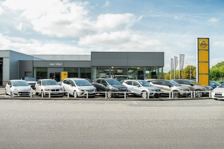 Opel Corsa 1.0 Turbo Online Edition | TREKHAAK | NAVIGATIE | CLIMATE CONTROL |