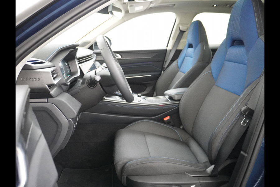 Lynk & Co 01 PHEV AUT-7 261pk Pano-Schuifdak Lmv 20" 360°Camera Apple Carplay Android Auto Adap.Cruise Navi Pdc Ecc Keyless Led Plug-In Hybri Elek.Memory.Stoel File assistent Dodehoek detector Elektrisch bedienbare achterklep Rijstrooksensor Wifi Verkeersbord detectie 425Nm koppel 3,7kw laadvermogen €41.882 Nieuwprijs 1e Eigenaar Origineel NLse auto!