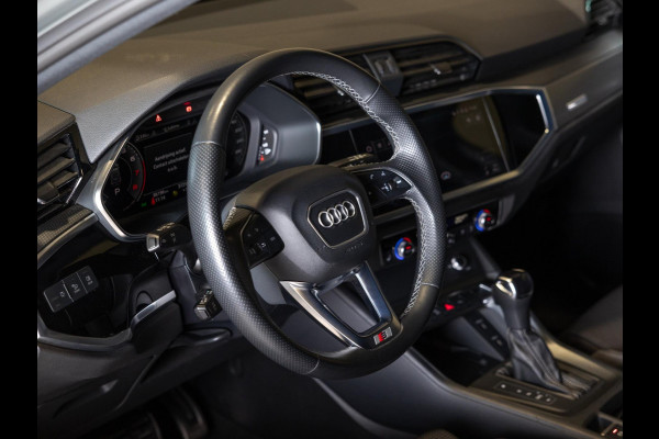 Audi Q3 35 TFSI 2x S-Line / 150pk / Trekhaak / Achteruitrij camera / Stoelverwarming /