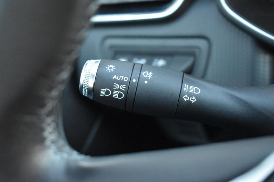 Renault Clio 1.0 TCe 100PK Intens | PDC | Carplay | LED | Keyless |