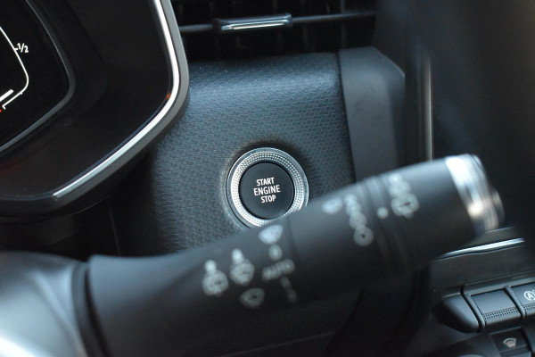 Renault Clio 1.0 TCe 100PK Intens | PDC | Carplay | LED | Keyless |