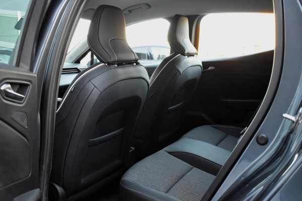 Renault Clio 1.0 TCe 100PK Intens | PDC | Carplay | LED | Keyless |