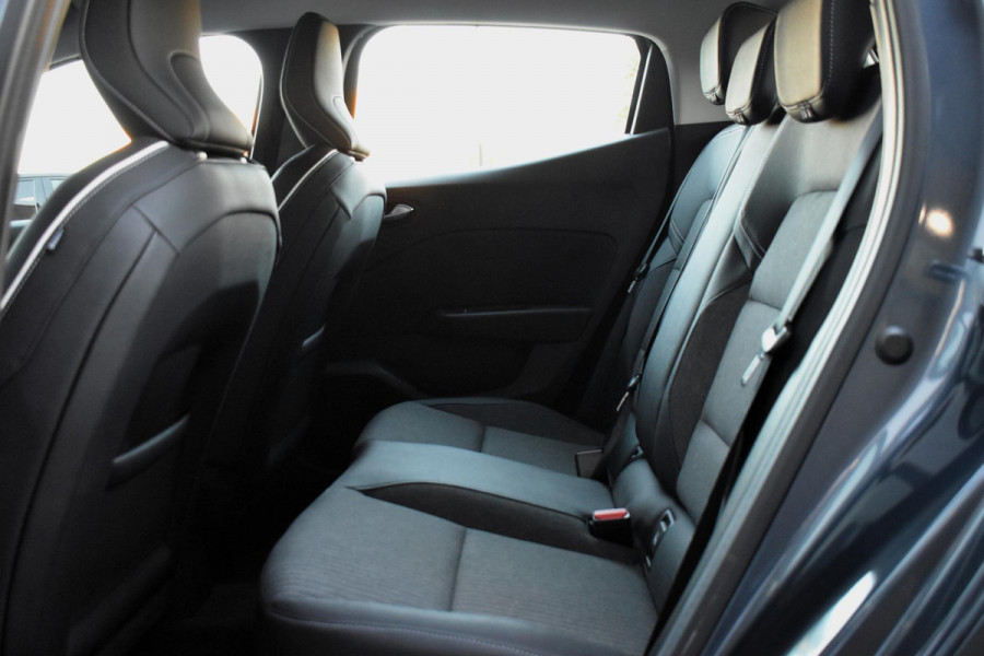 Renault Clio 1.0 TCe 100PK Intens | PDC | Carplay | LED | Keyless |