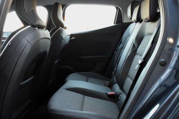 Renault Clio 1.0 TCe 100PK Intens | PDC | Carplay | LED | Keyless |