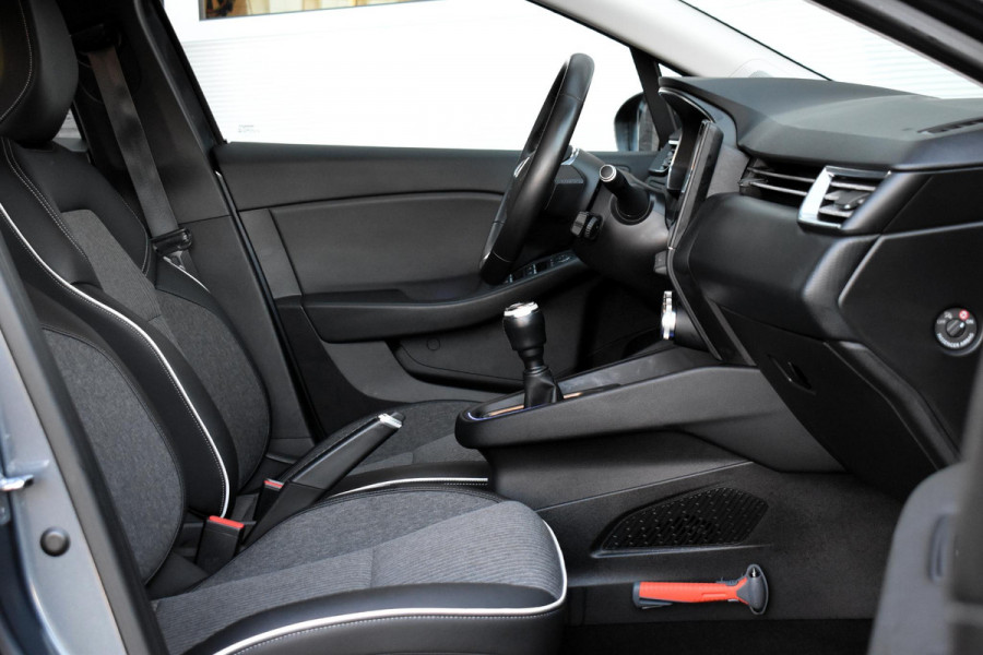 Renault Clio 1.0 TCe 100PK Intens | PDC | Carplay | LED | Keyless |