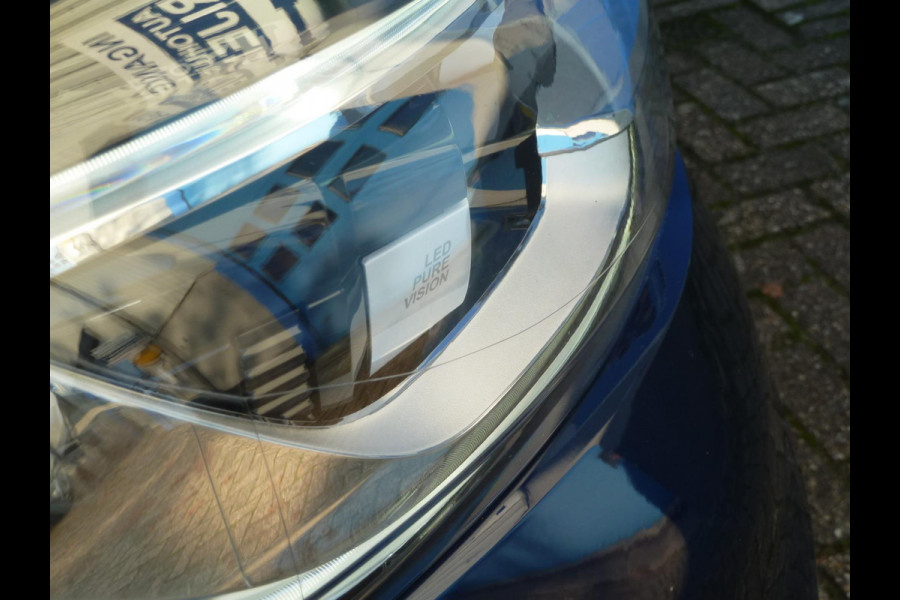 Renault Kadjar 1.3 TCe Intens Aut.|Panodak|Blindspot|Afn.Trekhaak|Camera|Keyless-Entry/Go|Navi|Cruise-Control