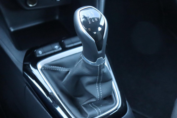 Opel Corsa 1.2 Edition org.NL Apple carplay, Android auto