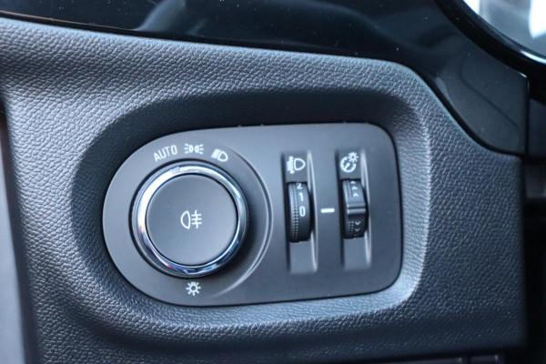 Opel Corsa 1.2 Edition org.NL Apple carplay, Android auto