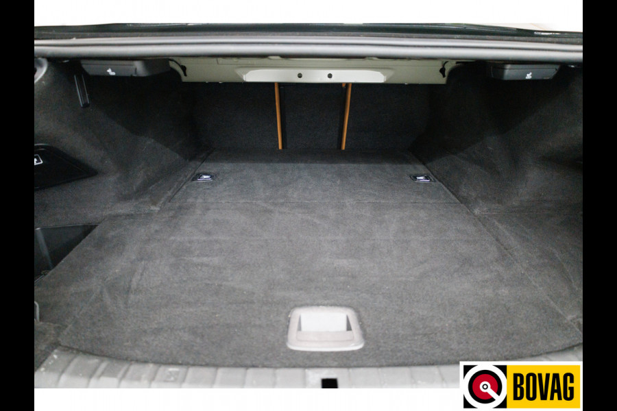 BMW 5 Serie 545e xDrive High Exec. M-sport Black Edition 394 PK | Open Dak | Trekhaak elec. | Volledig leder 360 Camera, Stoel- en stuurverwarming