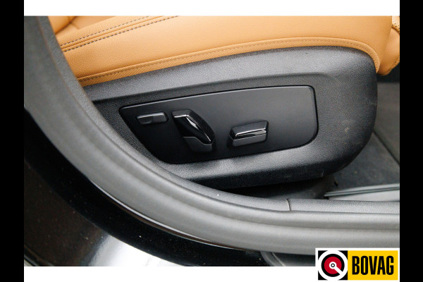 BMW 5 Serie 545e xDrive High Exec. M-sport Black Edition 394 PK | Open Dak | Trekhaak elec. | Volledig leder 360 Camera, Stoel- en stuurverwarming
