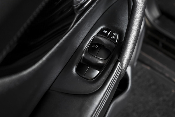 Nissan X-Trail 1.6 DIG-T 165 PK Tekna 7p. Orig. NL | S/K-Panodak | Cruise | Stoel-+Stoelverw. | PDC | 360 Camera | NAV | ECC | Elek. Klep | Trekhaak | LM 19" |