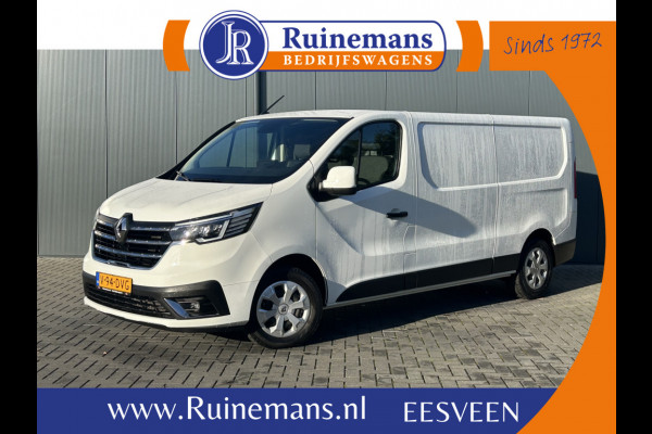 Renault Trafic 2.0 dCi 110 PK / L2H1 / TREKHAAK / 31.141 KM !! / 1e EIG. / AIRCO / CRUISE / 3-ZITS / APPLE CARPLAY / LED