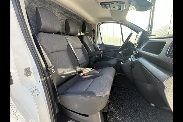 Renault Trafic 2.0 dCi 110 PK / L2H1 / TREKHAAK / 31.141 KM !! / 1e EIG. / AIRCO / CRUISE / 3-ZITS / APPLE CARPLAY / LED