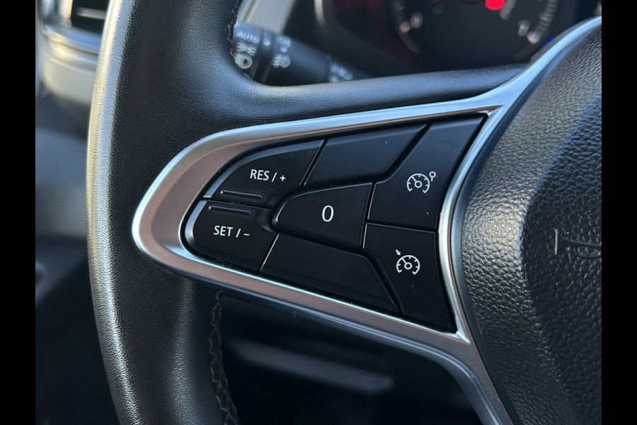 Renault Trafic 2.0 dCi 110 PK / L2H1 / TREKHAAK / 31.141 KM !! / 1e EIG. / AIRCO / CRUISE / 3-ZITS / APPLE CARPLAY / LED