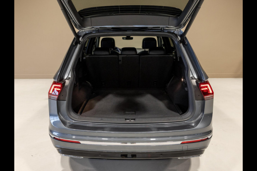 Volkswagen Tiguan Allspace 2.0 TSI 4Motion R-Line / 220pk / Panorama dak / Rondomzicht camera / Leder /