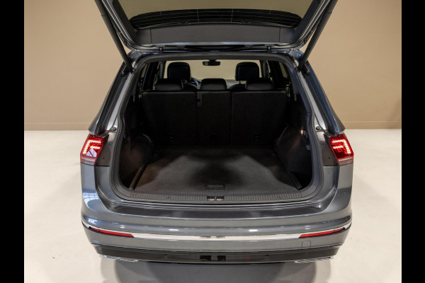 Volkswagen Tiguan Allspace 2.0 TSI 4Motion R-Line / 220pk / Panorama dak / Rondomzicht camera / Leder /