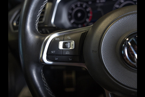 Volkswagen Tiguan Allspace 2.0 TSI 4Motion R-Line / 220pk / Panorama dak / Rondomzicht camera / Leder /