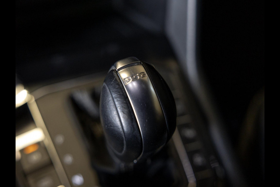 Volkswagen Tiguan Allspace 2.0 TSI 4Motion R-Line / 220pk / Panorama dak / Rondomzicht camera / Leder /