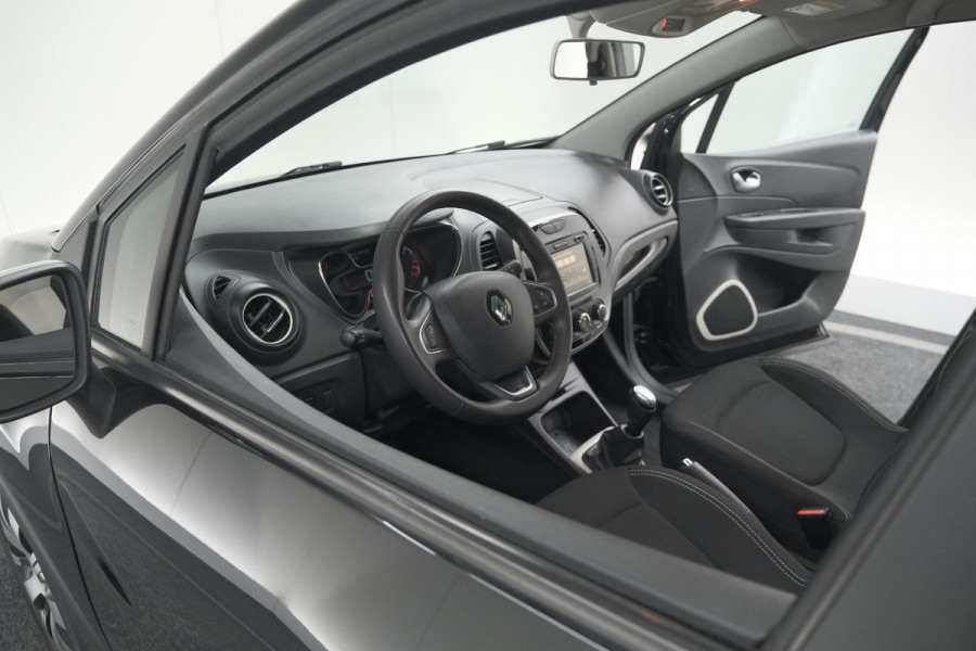 Renault Captur TCe 90 Limited | Parkeersensoren | Navigatie | Airco | Cruise Control | LM-Velgen