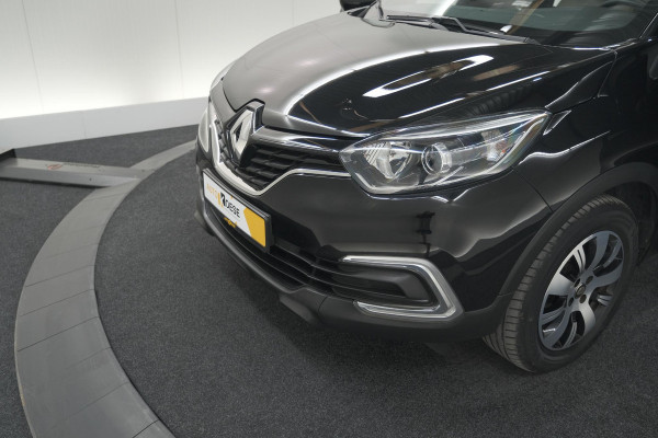 Renault Captur TCe 90 Limited | Parkeersensoren | Navigatie | Airco | Cruise Control | LM-Velgen