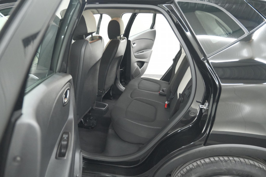 Renault Captur TCe 90 Limited | Parkeersensoren | Navigatie | Airco | Cruise Control | LM-Velgen