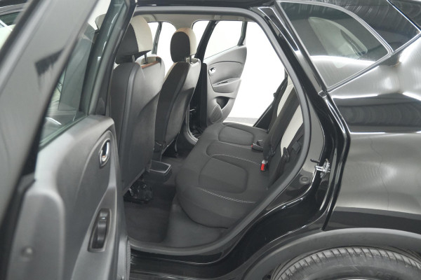 Renault Captur TCe 90 Limited | Parkeersensoren | Navigatie | Airco | Cruise Control | LM-Velgen