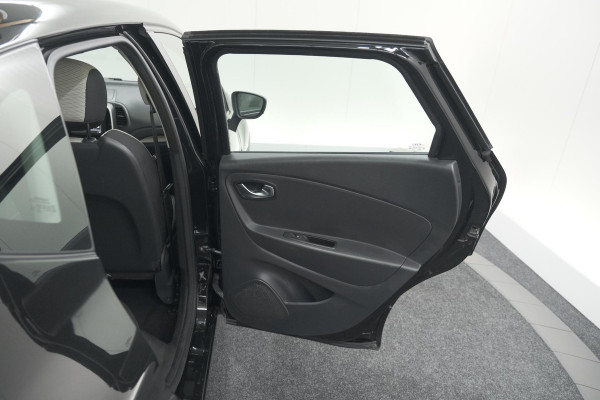 Renault Captur TCe 90 Limited | Parkeersensoren | Navigatie | Airco | Cruise Control | LM-Velgen