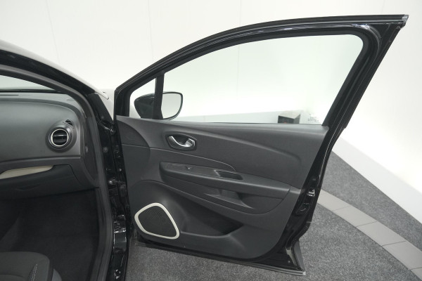 Renault Captur TCe 90 Limited | Parkeersensoren | Navigatie | Airco | Cruise Control | LM-Velgen