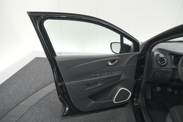 Renault Captur TCe 90 Limited | Parkeersensoren | Navigatie | Airco | Cruise Control | LM-Velgen