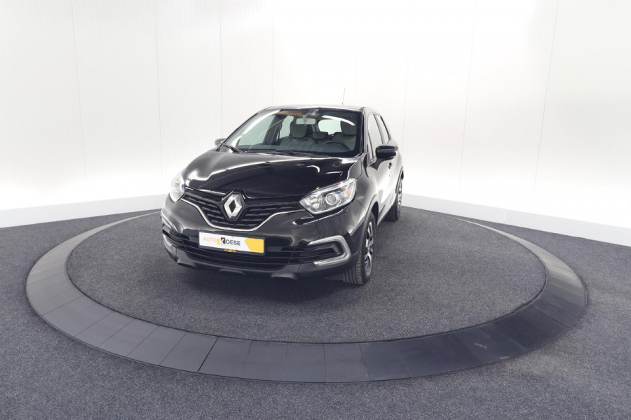 Renault Captur TCe 90 Limited | Parkeersensoren | Navigatie | Airco | Cruise Control | LM-Velgen