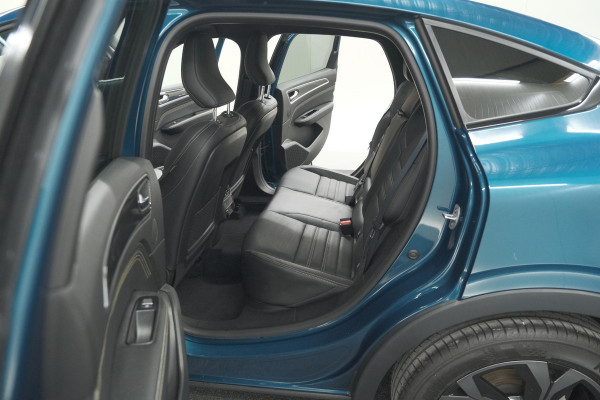 Renault Arkana 1.6 E-Tech hybrid 145 E-Tech Engineered | Camera | Adaptieve Cruise Control | Dodehoekdetectie