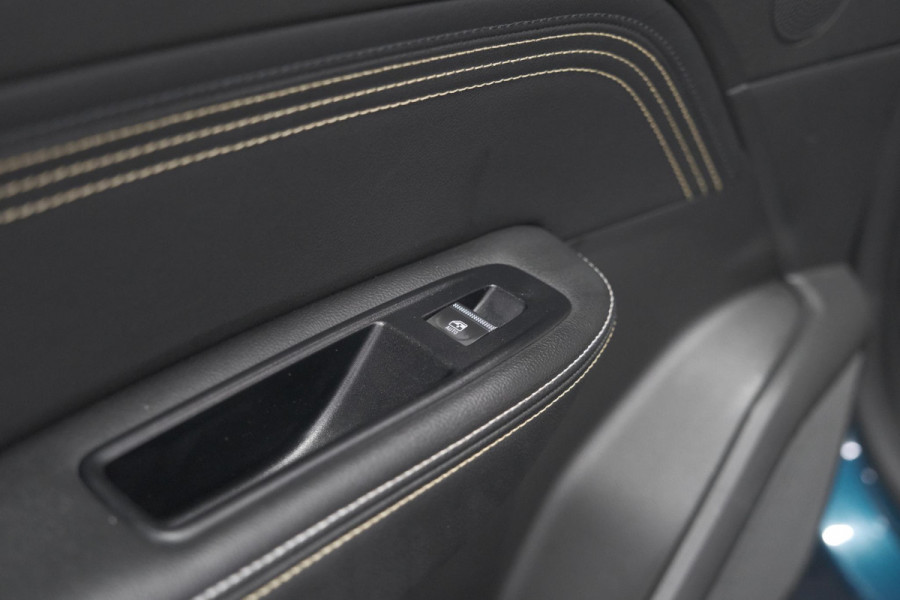 Renault Arkana 1.6 E-Tech hybrid 145 E-Tech Engineered | Camera | Adaptieve Cruise Control | Dodehoekdetectie