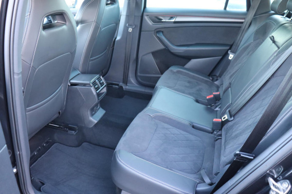 Škoda Kodiaq 1.5 TSI Sportline Business org.NL trekhaak.afn. camera stuur+stoelverw.