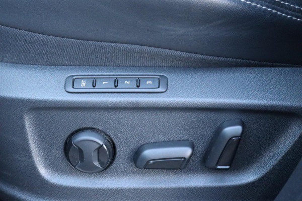 Škoda Kodiaq 1.5 TSI Sportline Business org.NL trekhaak.afn. camera stuur+stoelverw.