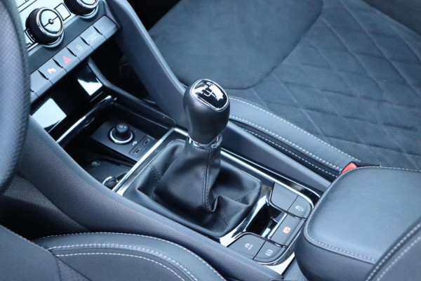 Škoda Kodiaq 1.5 TSI Sportline Business org.NL trekhaak.afn. camera stuur+stoelverw.