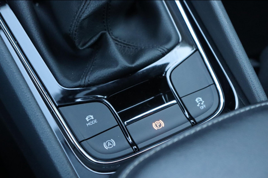 Škoda Kodiaq 1.5 TSI Sportline Business org.NL trekhaak.afn. camera stuur+stoelverw.