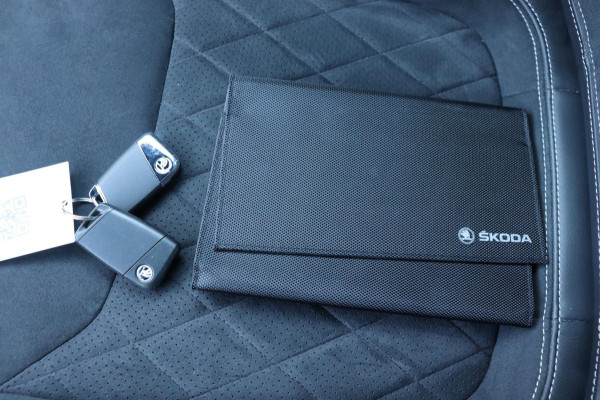 Škoda Kodiaq 1.5 TSI Sportline Business org.NL trekhaak.afn. camera stuur+stoelverw.