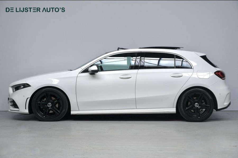 Mercedes-Benz A-Klasse 200 AMG Automaat 163 PK | Pano-dak | Widescreen | Stoelverwarming | Camera | Led | Pdc |