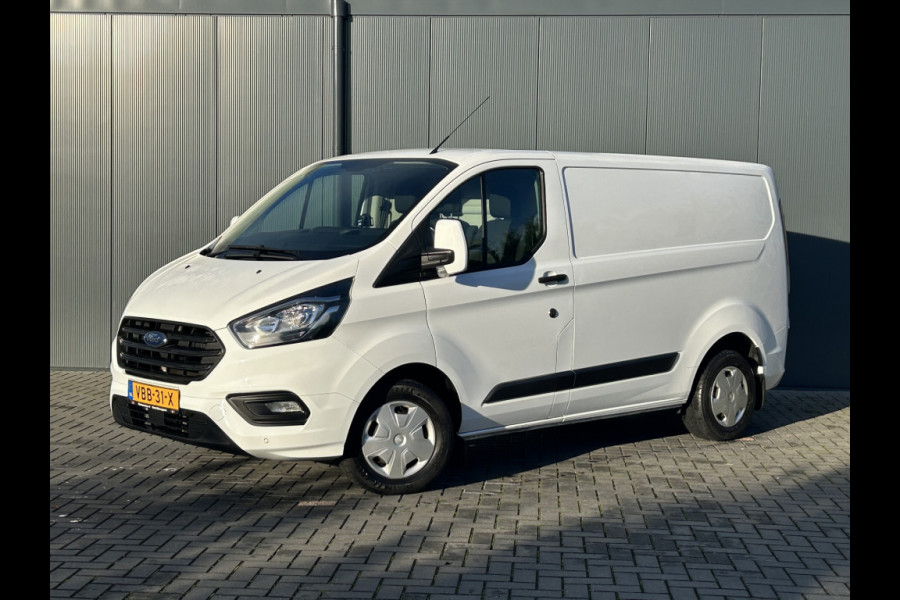 Ford Transit Custom 2.0 TDCI 105 PK / L1H1 / 1e EIG. / 96.558 KM !! / TREKHAAK / INRICHTING / 3-ZITS / AIRCO / CRUISE / PDC