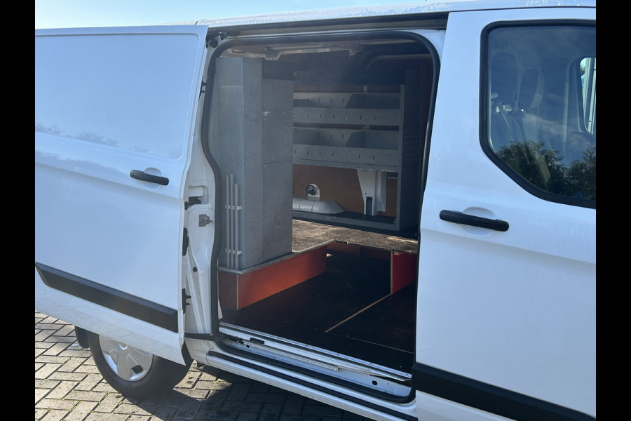 Ford Transit Custom 2.0 TDCI 105 PK / L1H1 / 1e EIG. / 96.558 KM !! / TREKHAAK / INRICHTING / 3-ZITS / AIRCO / CRUISE / PDC