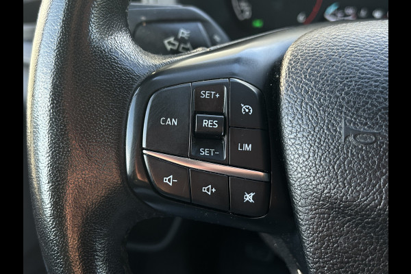 Ford Transit Custom 2.0 TDCI 105 PK / L1H1 / 1e EIG. / 96.558 KM !! / TREKHAAK / INRICHTING / 3-ZITS / AIRCO / CRUISE / PDC