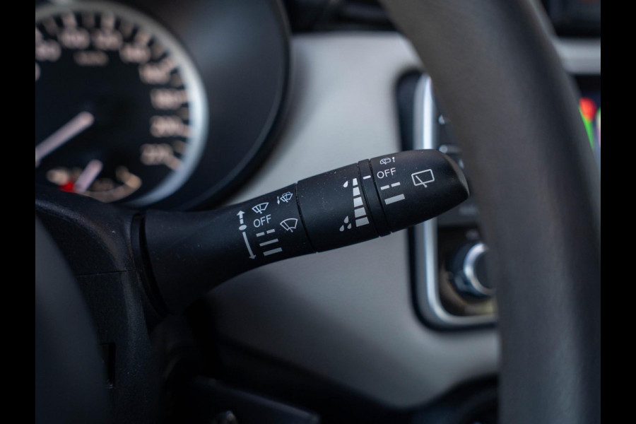 Nissan Micra 1.0 IG-T Acenta / Cruise / Carplay / Trek haak