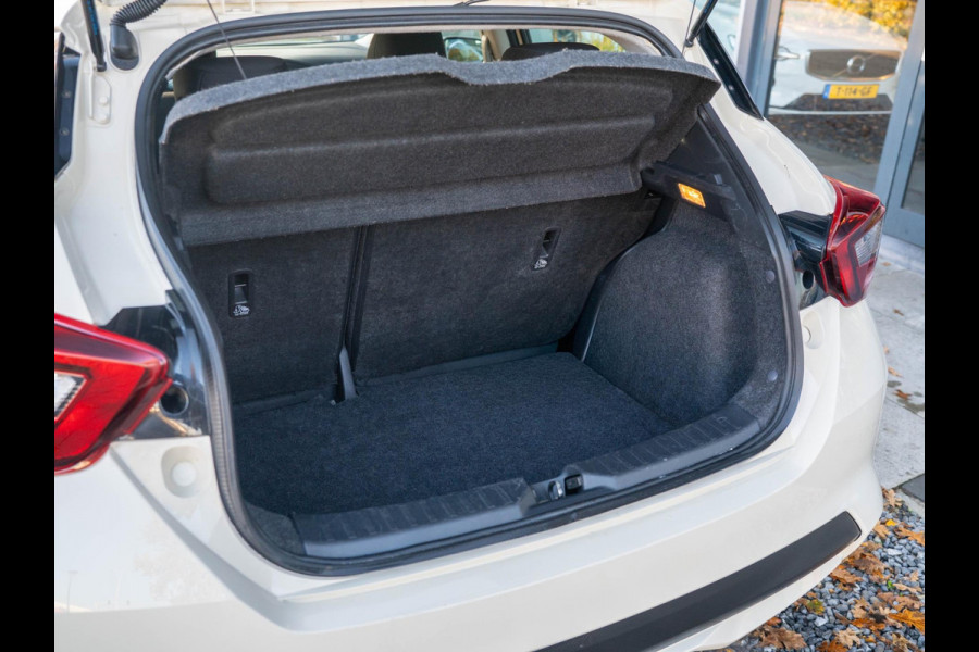 Nissan Micra 1.0 IG-T Acenta / Cruise / Carplay / Trek haak